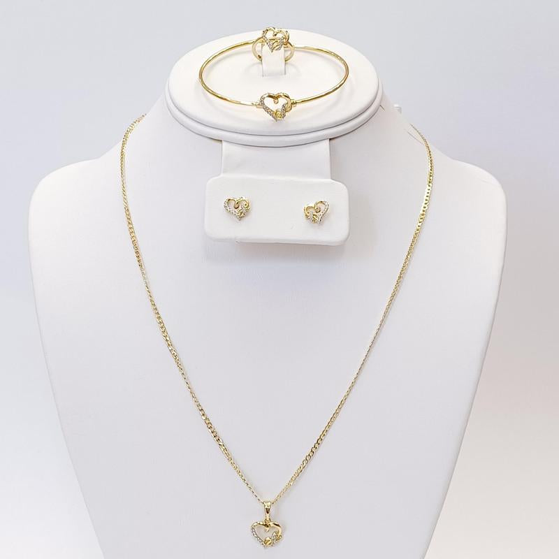 Chain Set Whith Bracelets and Earring of Different Styles
