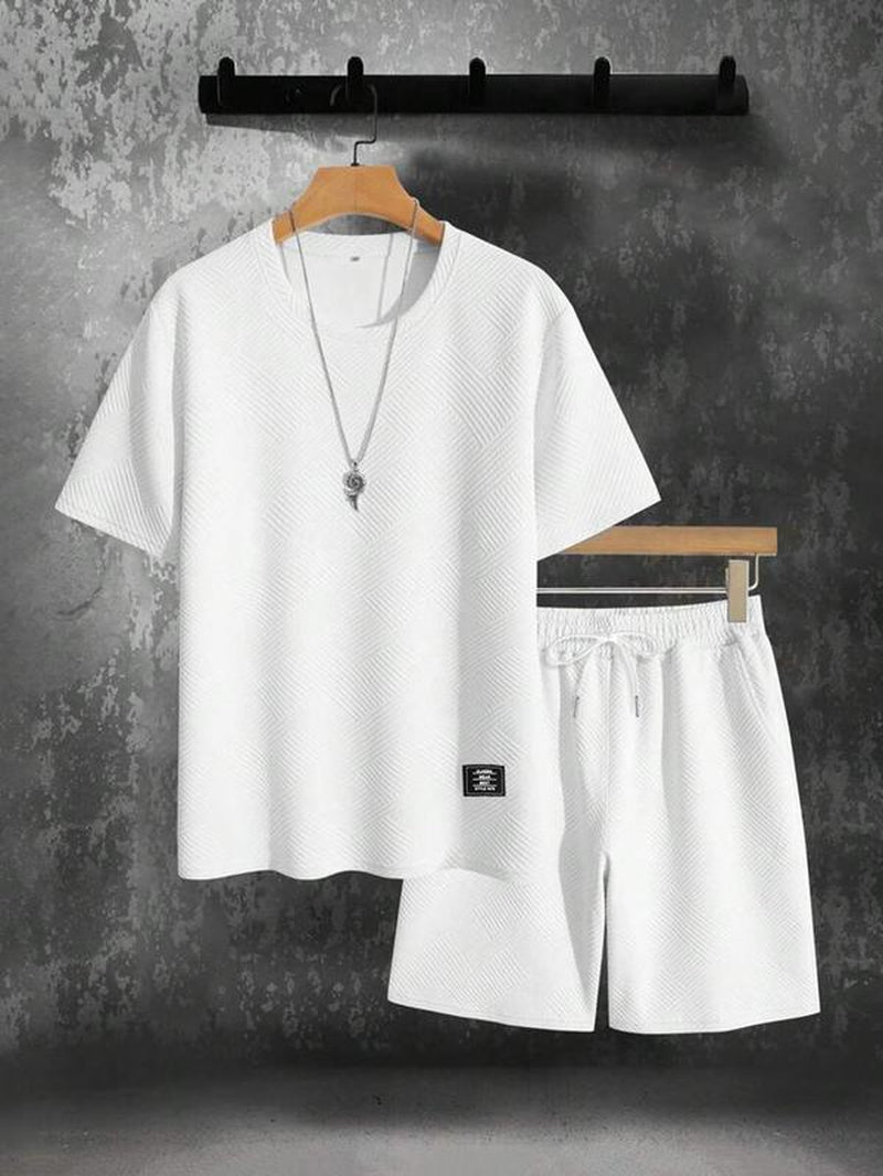 Men'S Solid Color Textured Letter Patched Crewneck Shortsleeve Tee & Drawstring Waist Shorts Set, Regular Fit Casual Fashion Short Sleeve T-Shirt & Pocket Track Shorts, Men'S Summer Clothes for Daily Wear, Womenswear, Summer Outfit Set, Clothing Sets