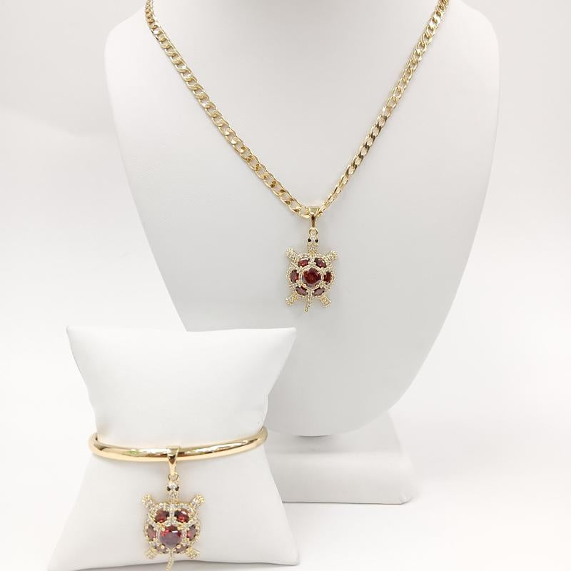 Chain Set Whith Bracelets and Earring of Different Styles