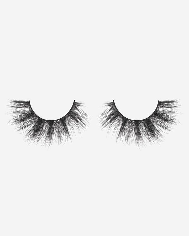 Milan Lash in 3D Faux Mink Semi-Bold Volume + Long Length Eyelashes Makeup